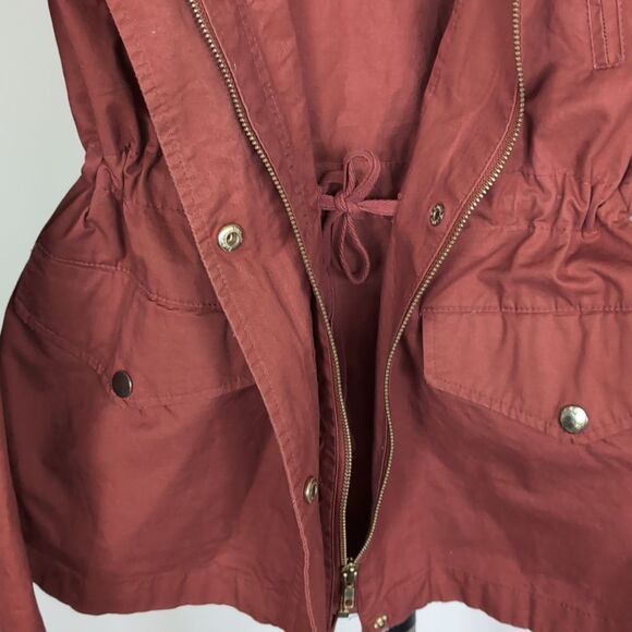 Love Tree Women's Terracotta Zip Safari Lightweight Utility Jacket- Cinch Waist - Picture 7 of 8